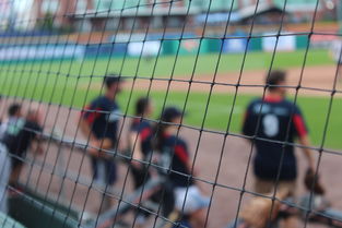 网球赛场焦点！阿根廷队对阵美国队，豪门翻车，赛后引发巨大争议